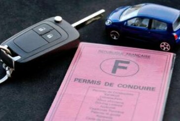 Renouveler son Permis de conduire perdu ou volé à l’étranger !