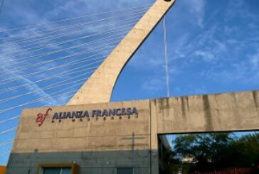 L’Alliance française de Monterrey en crise !