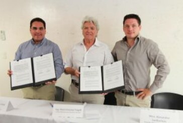 Yucatán – Mario Ancona Teigell reçoit les insignes de Chevalier de l’Ordre national du mérite !
