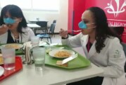 Des chercheurs mexicains inventent le “masque nasal” pour déjeuner tranquille ! (vidéo)