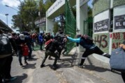 Mexique – 20 blessés lors d’une manifestation pro-Ayotzinapa! (Video)
